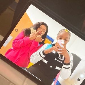 Meet your Posher, Literallymayaa .